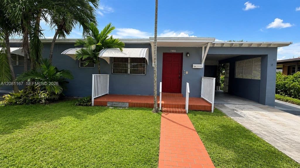 3-bedroom Single-Family Home — 7800 SW 34th Ter