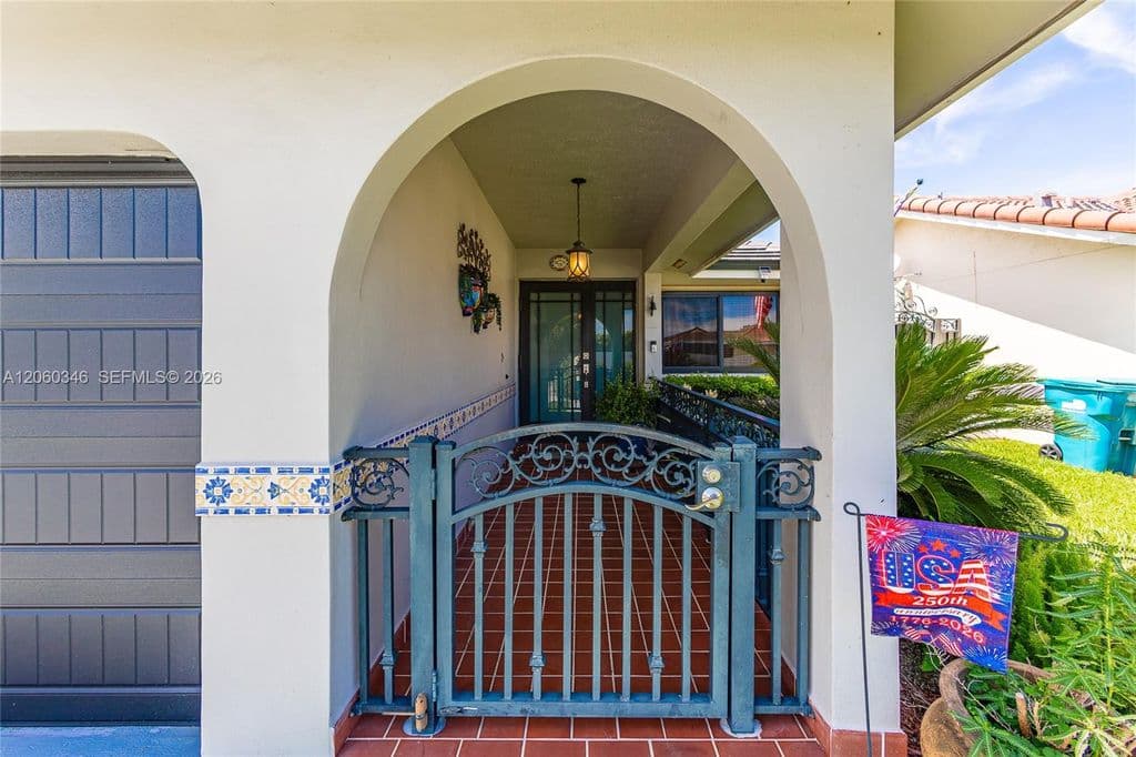 4+1 Müstakil ev — 14851 SW 59th St
