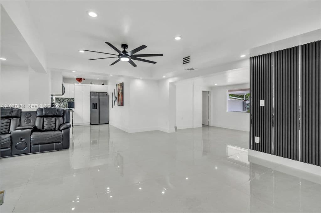 3-bedroom Single-Family Home — 1055 NE 144th St