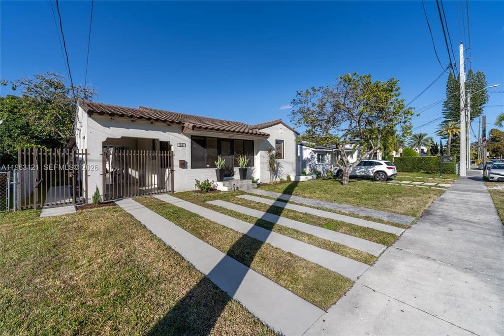4+1 Mülk — 1631 SW 21st St