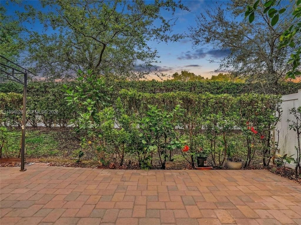 3-bedroom Property — 20973 NW 1st Dr