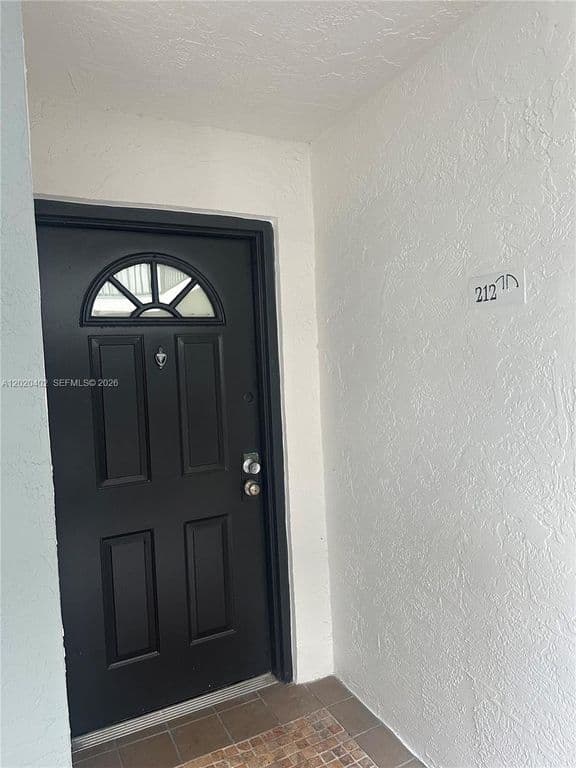2-bedroom Condo — 6272 NW 186th St APT 212