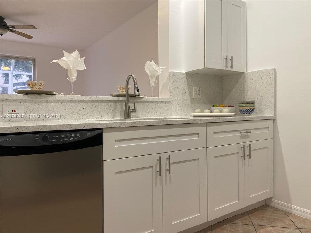 2+1 Mülk — 1809 Salerno Cir