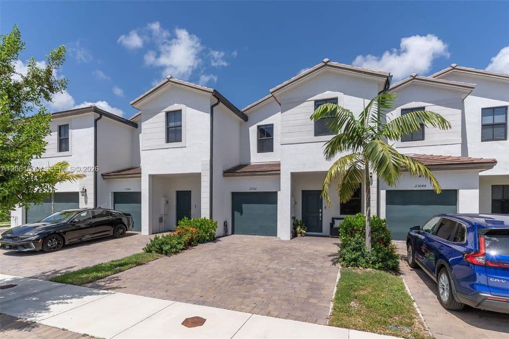 3-bedroom Property — 23052 SW 129th Pl