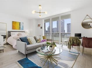 Condo — 50 Biscayne Blvd APT 1909, Miami, 33132
