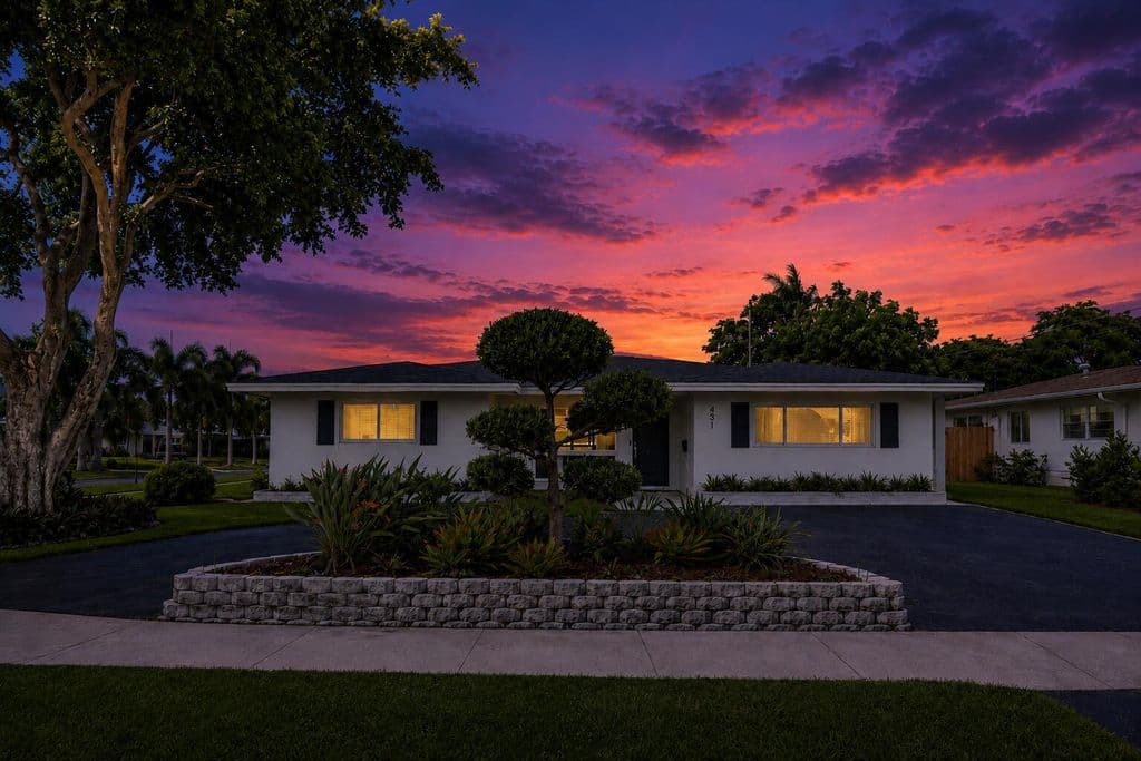 3-bedroom Single-Family Home — 431 SE 5th Avenue
