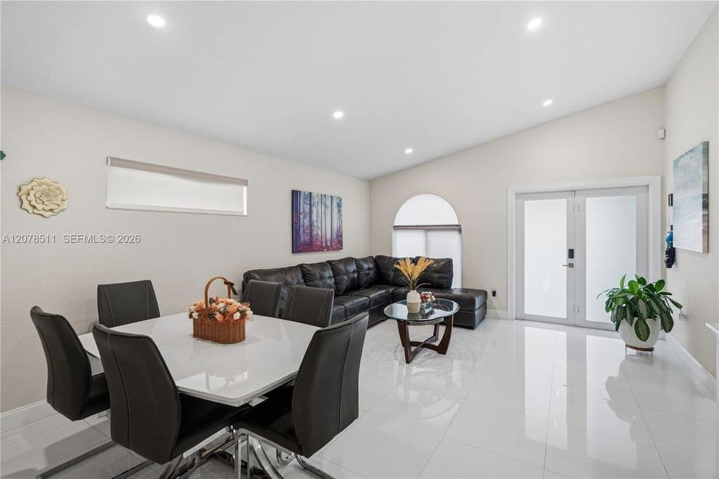3-bedroom Single-Family Home — 7456 W 34th Ln