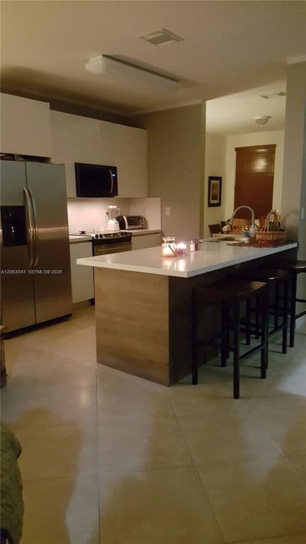 3+1 Mülk — 15375 SW 9th Way