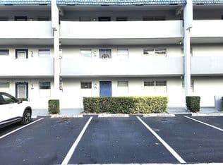 2-bedroom Condo — 7787 Golf Circle Dr APT 109, Pompano Beach, 33063