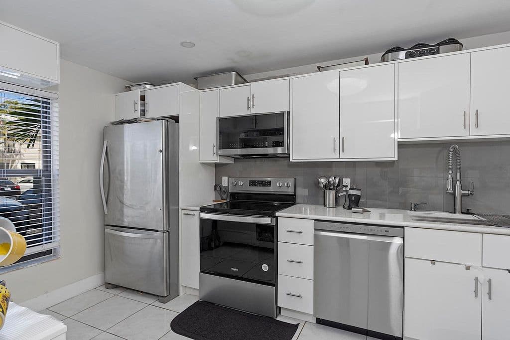 3+1 Mülk — 1177 NW 98th Terrace #132