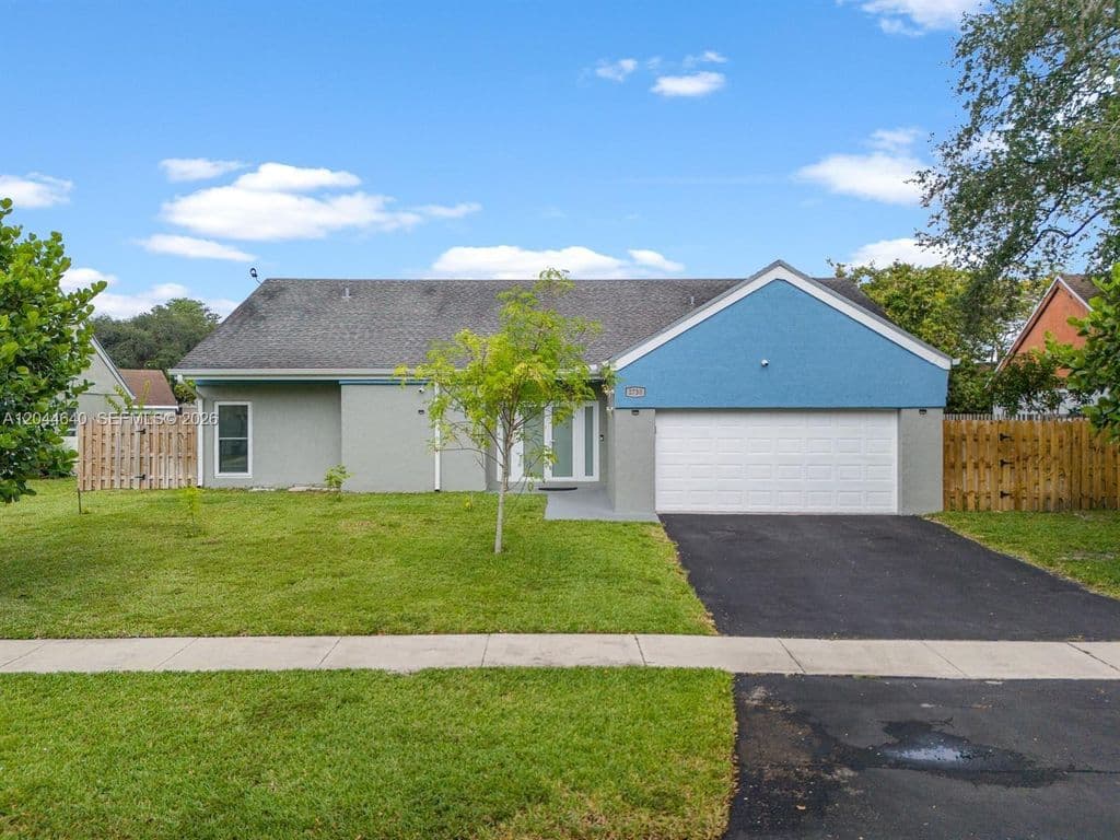4+1 Müstakil ev — 2730 Cypress Ave