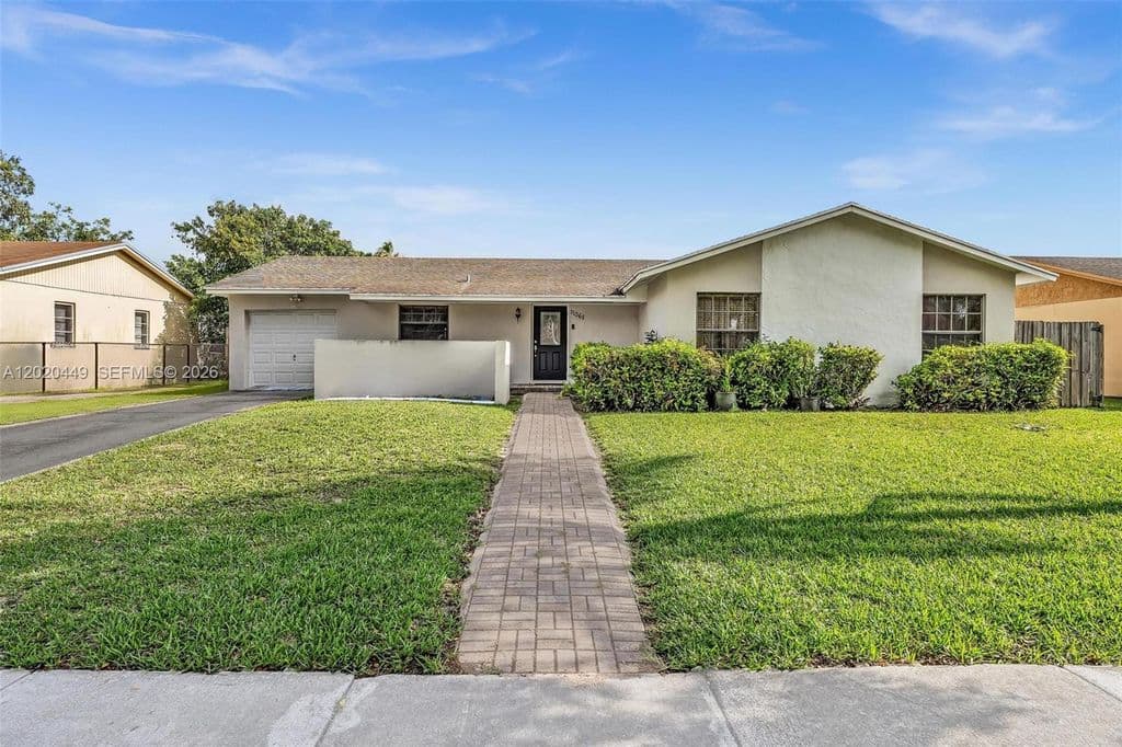 4+1 Müstakil ev — 11061 SW 163rd St
