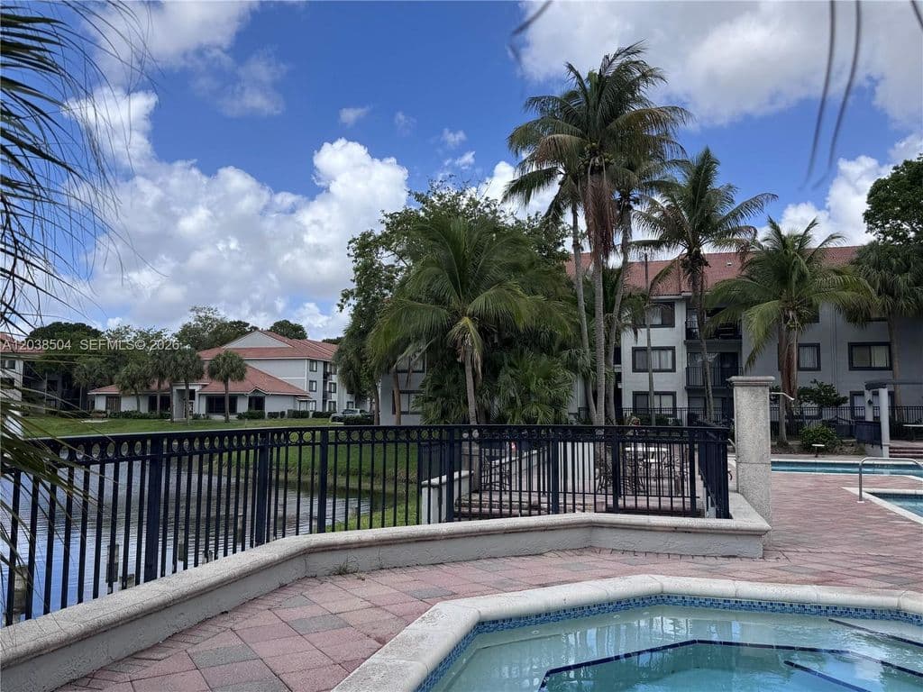 3+1 Condo — 9100 W Atlantic Blvd APT 622