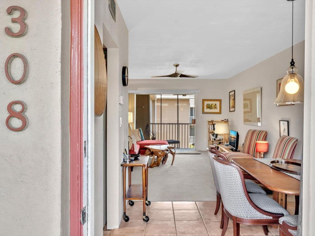 2-bedroom Condo — 1510 SE 15th Street #308