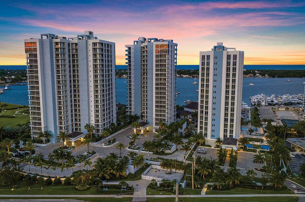 2+1 Condo — 1 Water Club Way #402