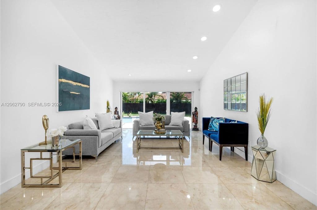 4+1 Müstakil ev — 12231 SW 103rd Ter
