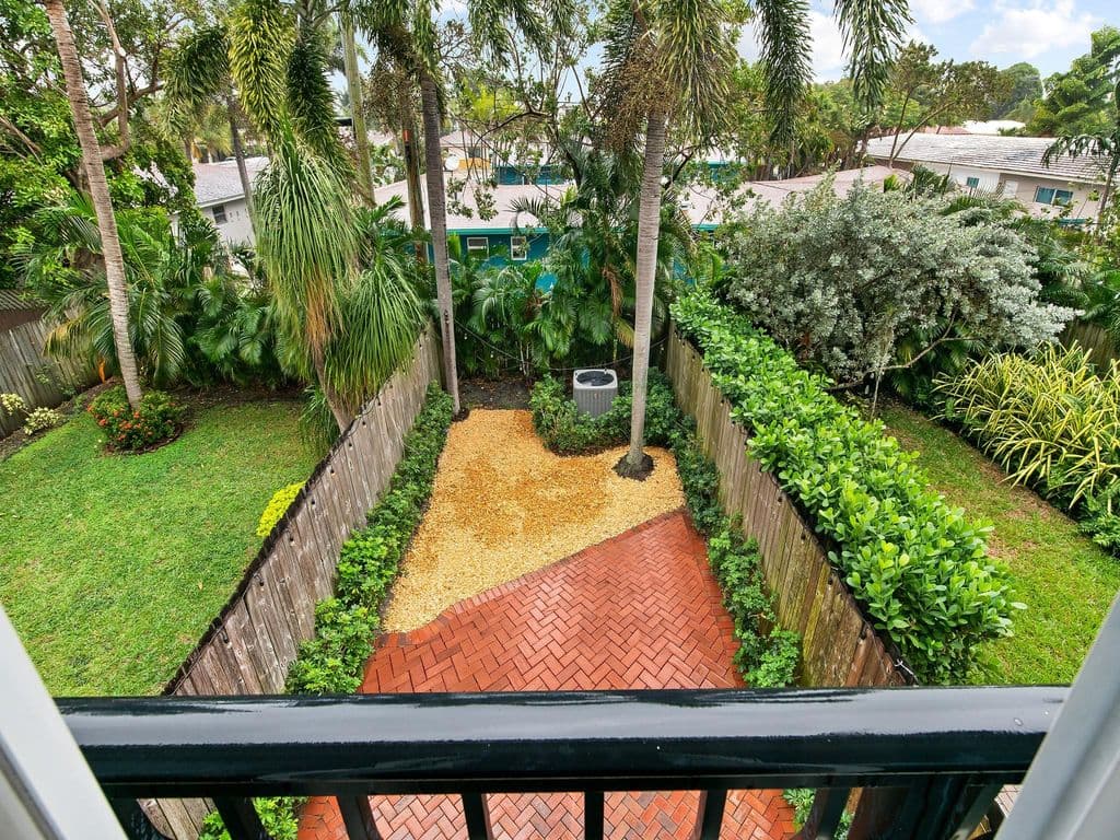 3-bedroom Property — 1226 NE 14th Avenue