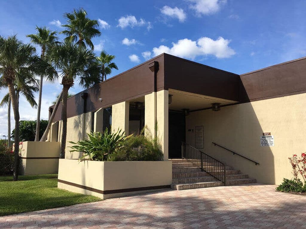 1+1 Condo — 3161 NW 47th Terrace #311