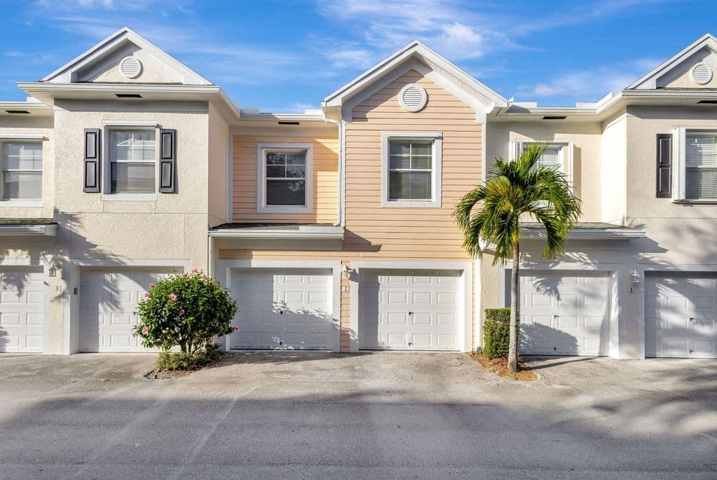 3+1 Mülk — 826 Dakota Drive #102