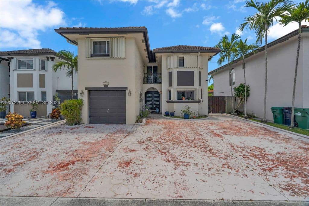 4-bedroom Single-Family Home — 16711 SW 140th Ave
