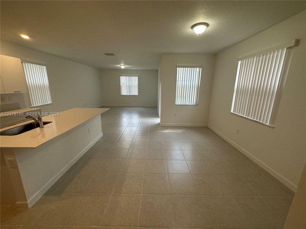 3+1 Müstakil ev — 2382 NW 131st Cir