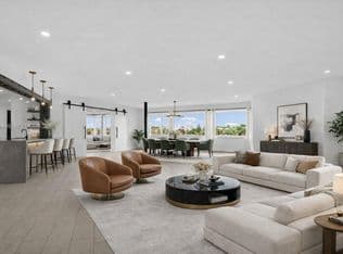 3+1 Condo — 877 NE 195th St APT 422, Miami, 33179