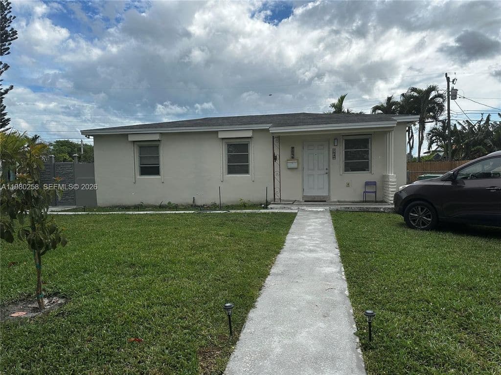 3+1 Müstakil ev — 7540 SW 37th St