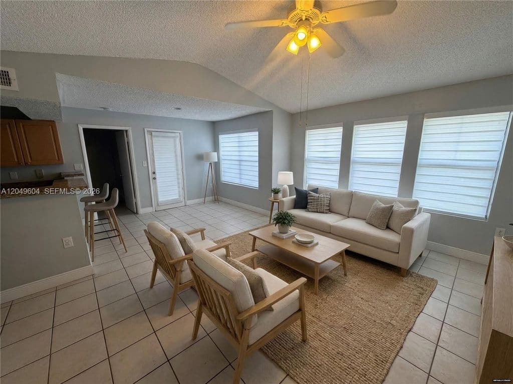 2+1 Condo — 15560 SW 104th Ter APT 611