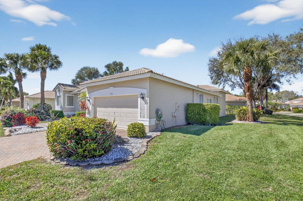 3+1 Müstakil ev — 7713 RINEHART Drive