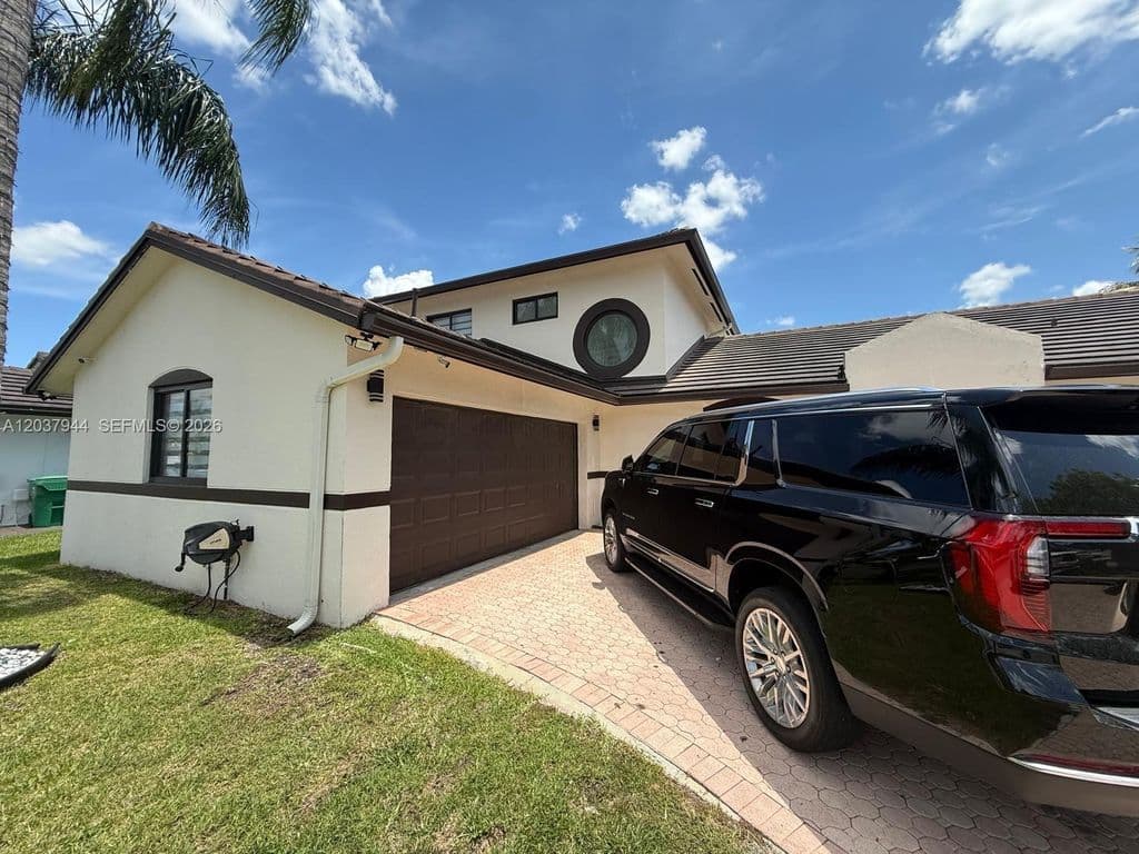 5+1 Müstakil ev — 14832 SW 169th Ln