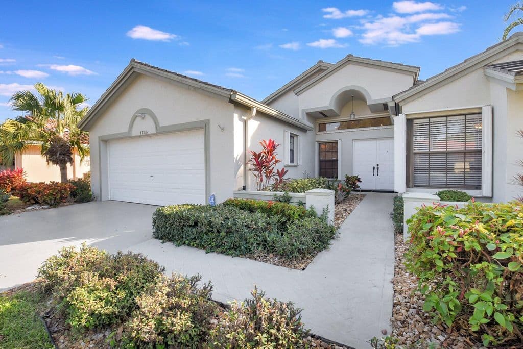 3-bedroom Single-Family Home — 4786 Sextant Circle