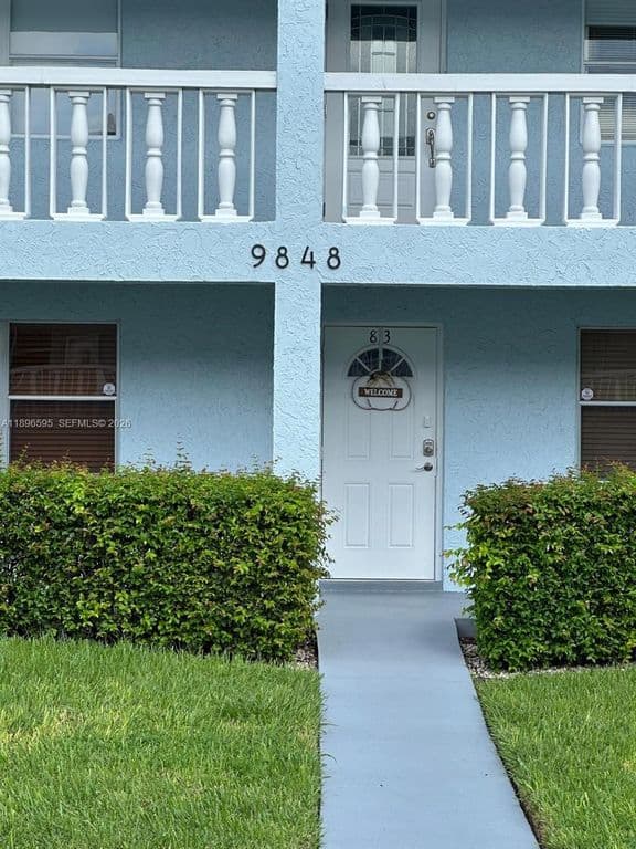 2+1 Condo — 9848 Marina Blvd APT 811
