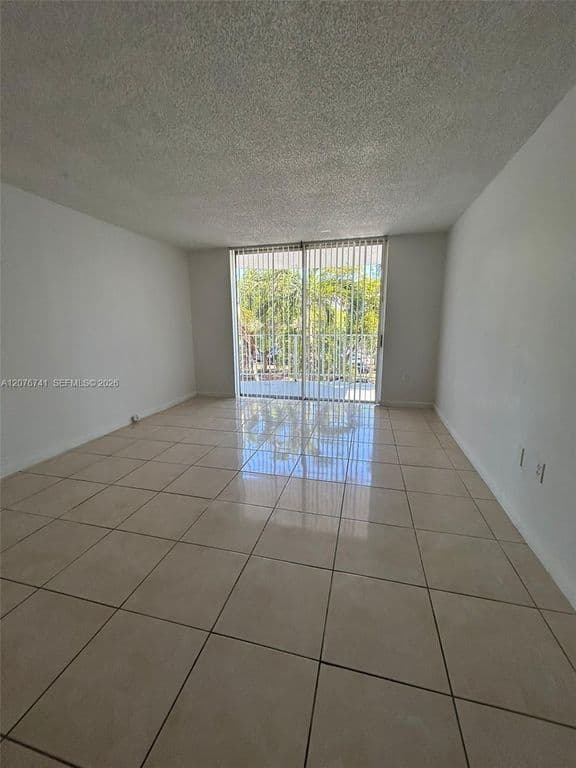 1-bedroom Condo — 496 NW 165th Street Rd APT D310