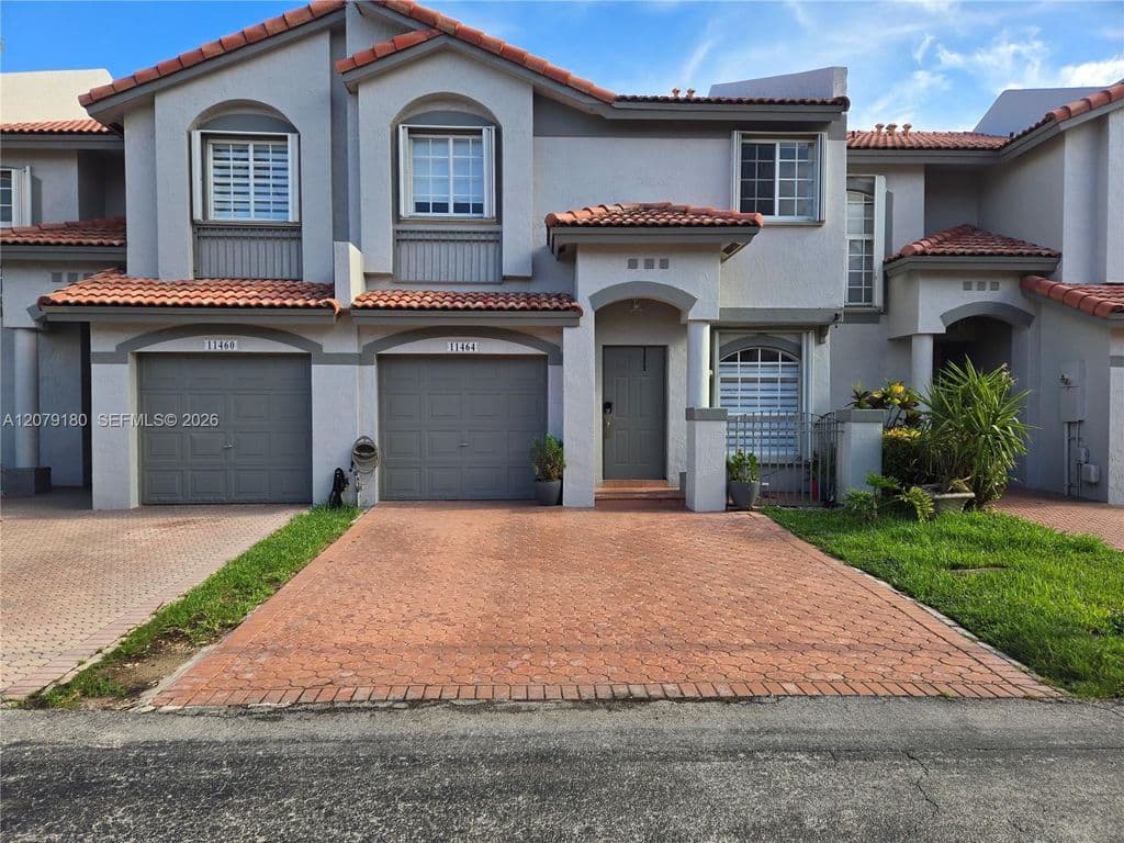 4-bedroom Property — 11464 NW 50th Ter