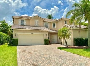 5-bedroom Single-Family Home — 1292 Stonehaven Estates Drive, West Palm Beach, 33411
