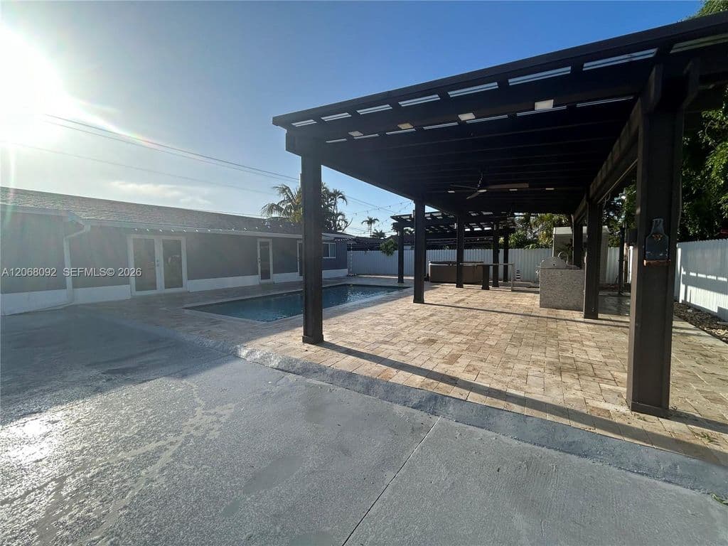 3+1 Müstakil ev — 6202 SW 107th Ave