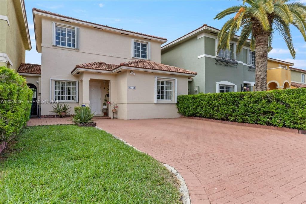 3+1 Müstakil ev — 13364 SW 143rd St
