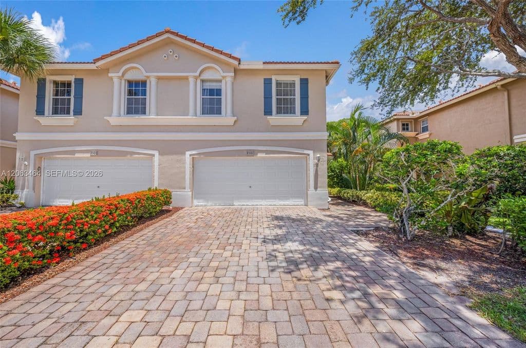 3+1 Mülk — 4501 Windmill Palm Way