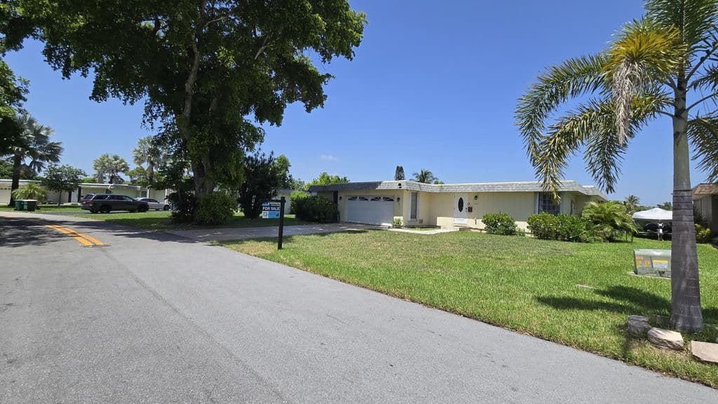 2-bedroom Single-Family Home — 6311 NW 71st Avenue
