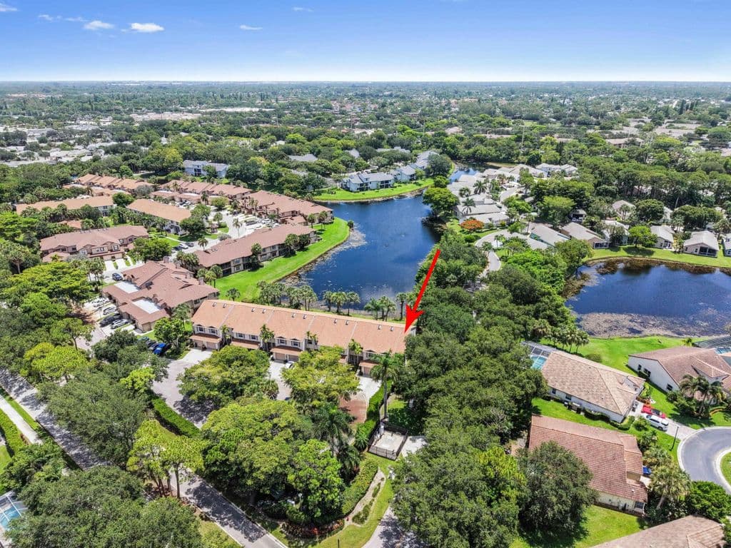 3+1 Mülk — 110 Crosswinds Drive