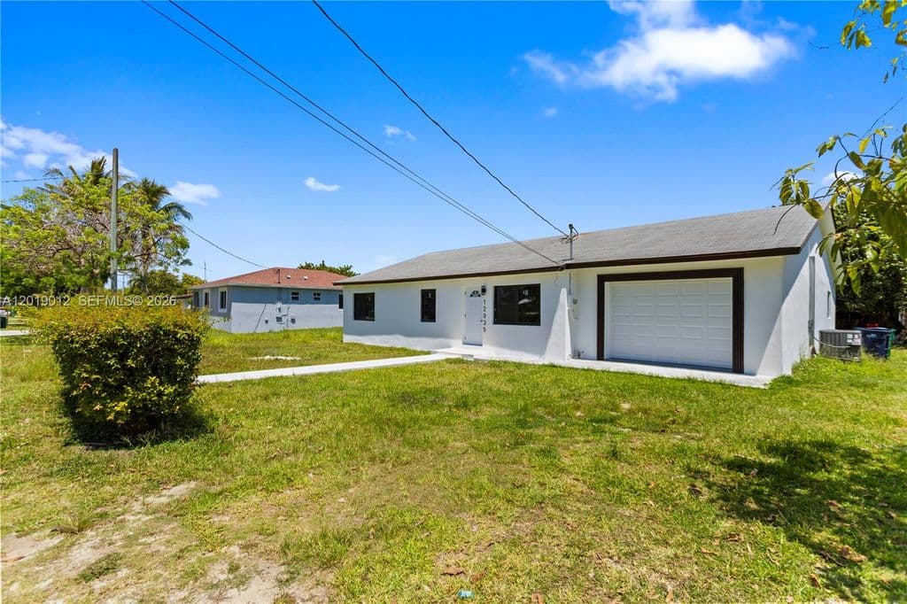 4-bedroom Single-Family Home — 12035 SW 214th Ter