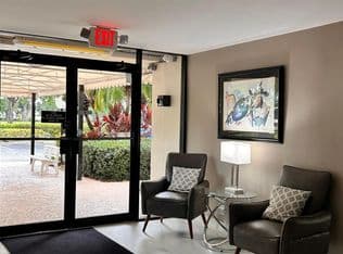 1+1 Condo — 2851 S Palm Aire Drive #405, Pompano Beach, 33069