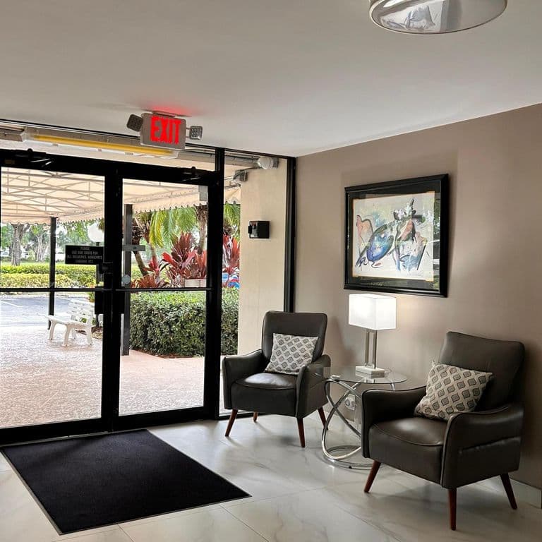 1+1 Condo — 2851 S Palm Aire Drive #405
