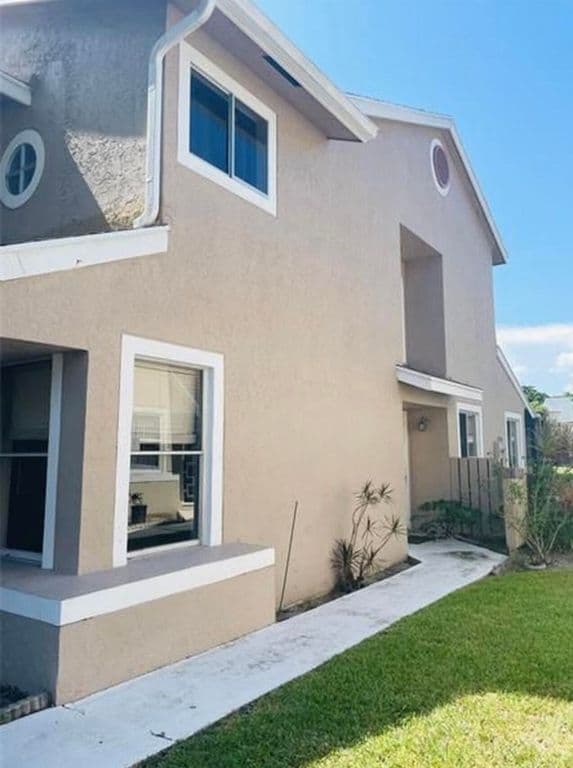 3-bedroom Property — 1877 DISCOVERY Way