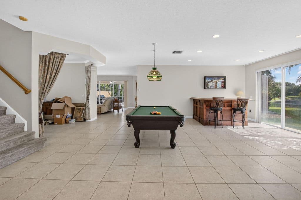 5-bedroom Single-Family Home — 7541 DOWNWINDS Lane