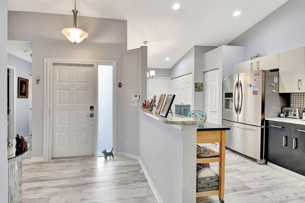 2+1 Müstakil ev — 6078 Lake Hibiscus Drive