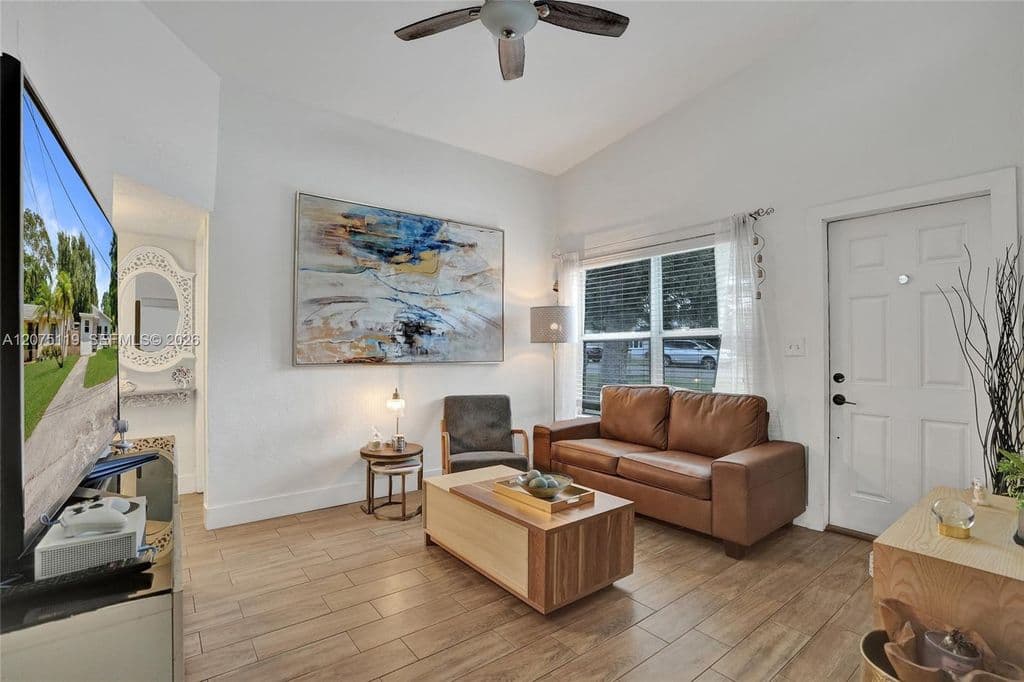4+1 Müstakil ev — 2701 Garfield St