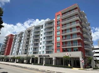 1+1 Condo — 7875 NW 107th Ave APT 504, Doral, 33178