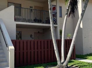 2-bedroom Condo — 7911 Southgate Boulevard #B2, Pompano Beach, 33068