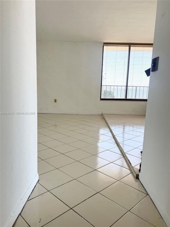1+1 Condo — 7899 NE Bayshore Ct APT 6A